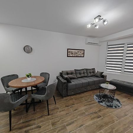 Apartamento Imperial Veliko Gradište Exterior foto