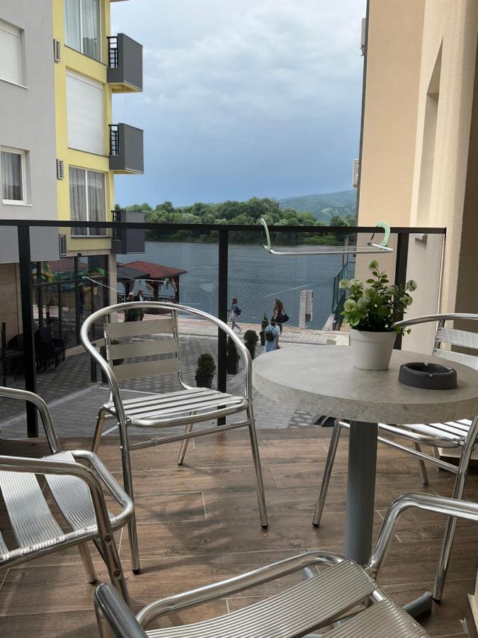 Apartamento Imperial Veliko Gradište Exterior foto