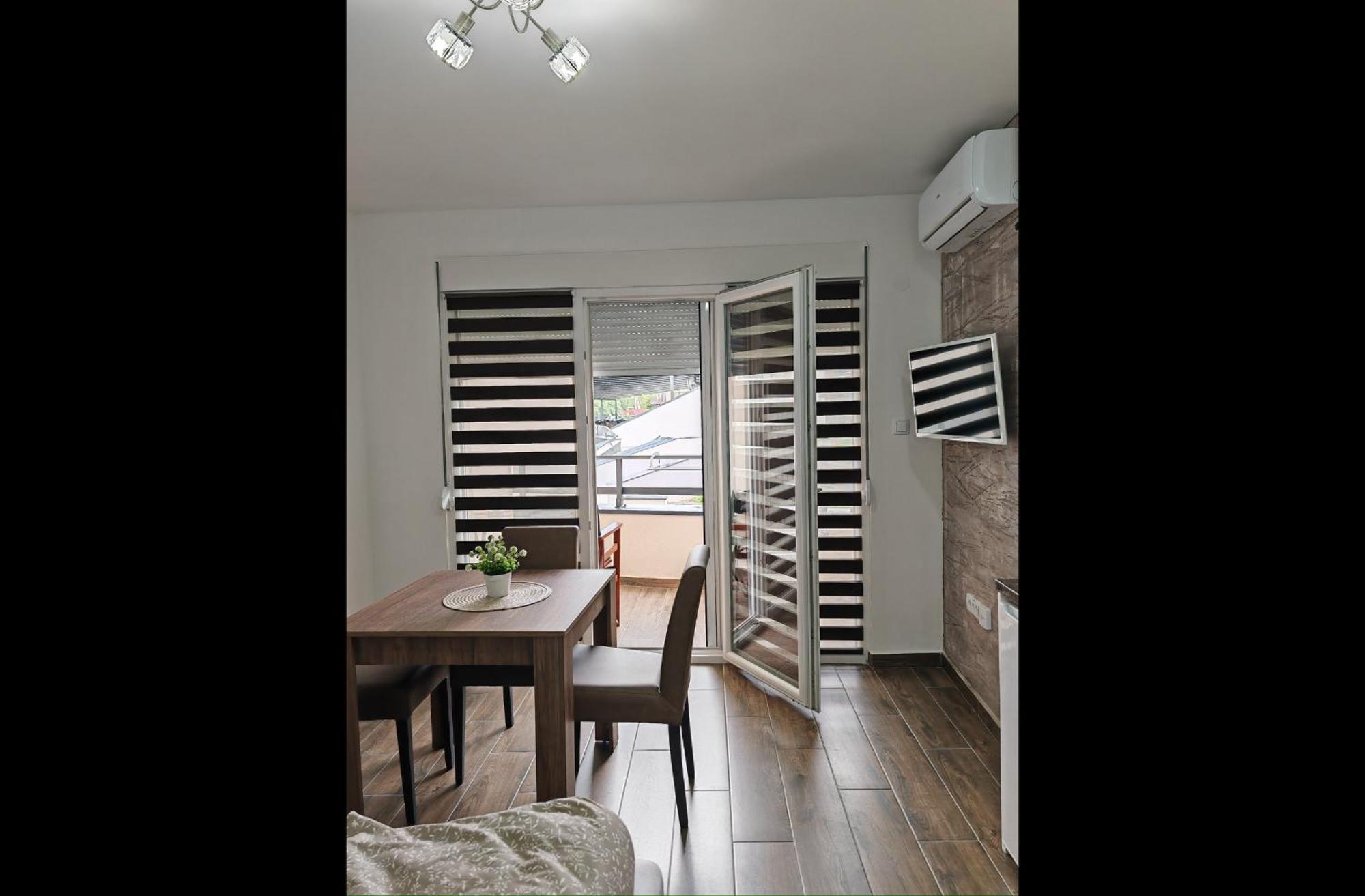Apartamento Imperial Veliko Gradište Exterior foto