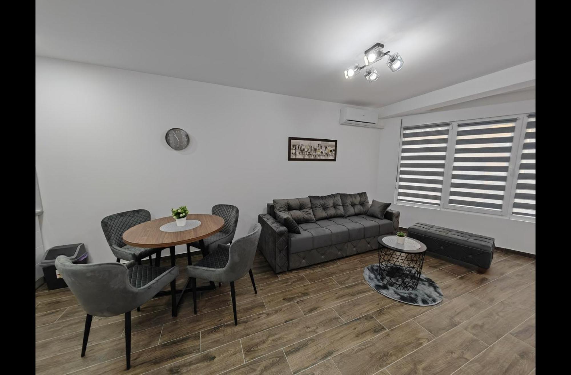Apartamento Imperial Veliko Gradište Exterior foto