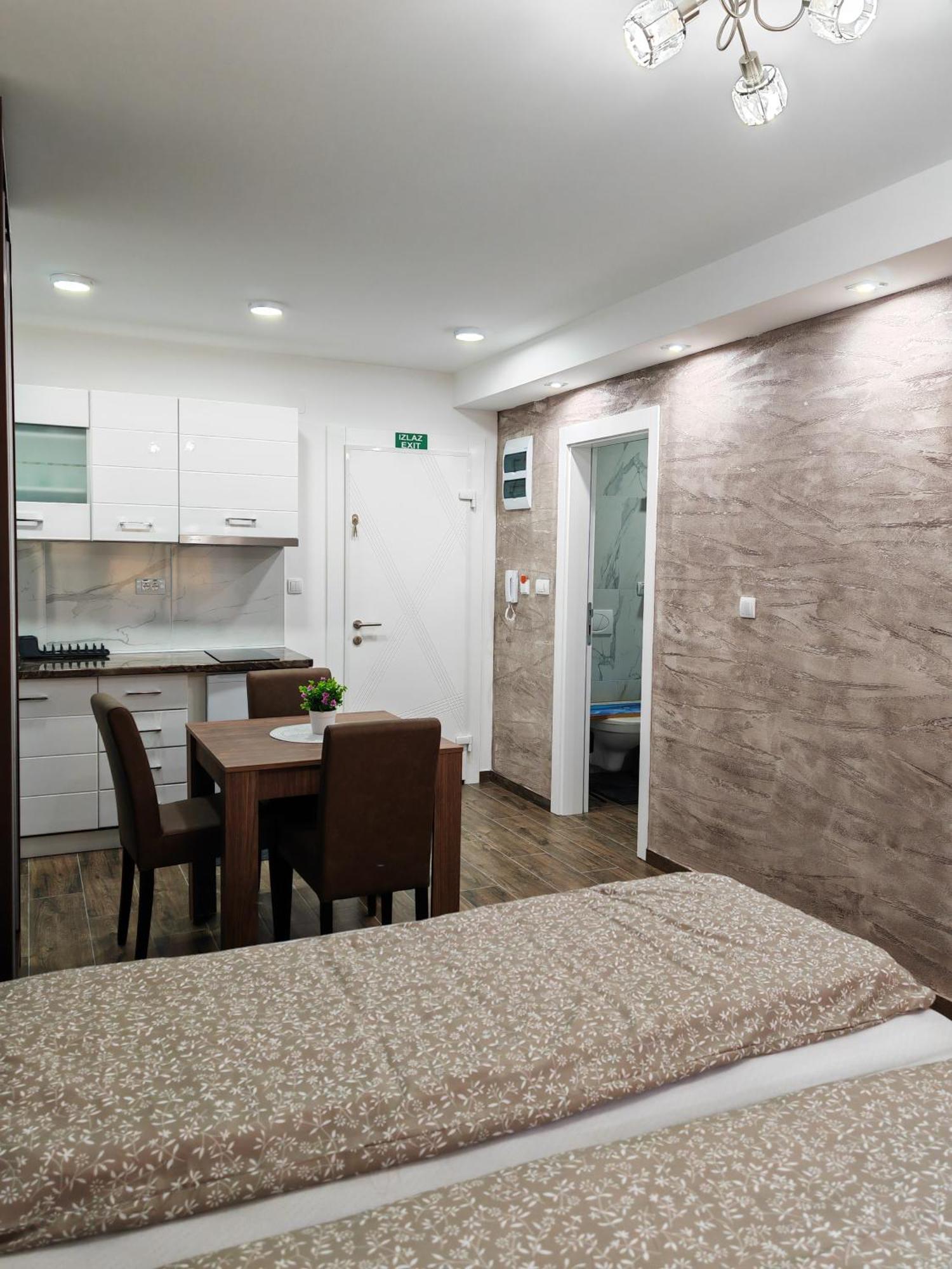 Apartamento Imperial Veliko Gradište Exterior foto